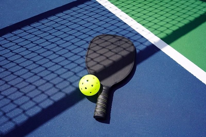 Môi trường khắc nghiệt khiến vợt pickleball nhanh hỏng hơn