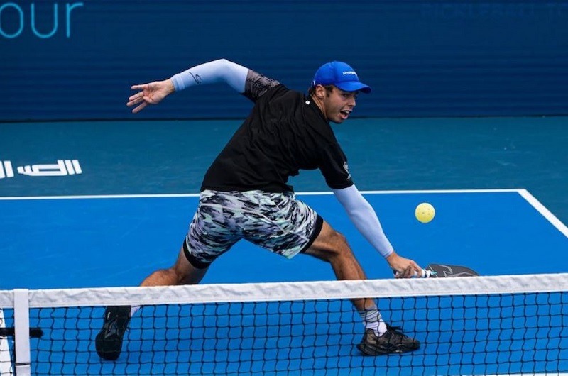 Biết cách chọn cán vợt sẽ mang lại khả năng kiểm soát vợt pickleball tốt