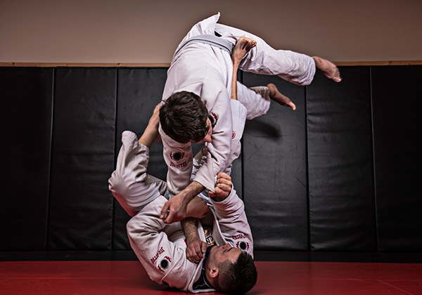 BJJ là gì? Vì sao võ Brazilian Jiu-Jitsu phát triển mạnh đến thế?