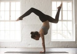 Tập yoga bao lâu thì có tác dụng giảm mỡ, cơ thể dẻo dai?