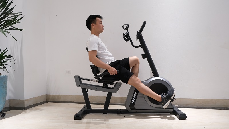 Xe đạp phục hồi chức năng TK8601R 11 Xe đạp phục hồi chức năng TK8601R