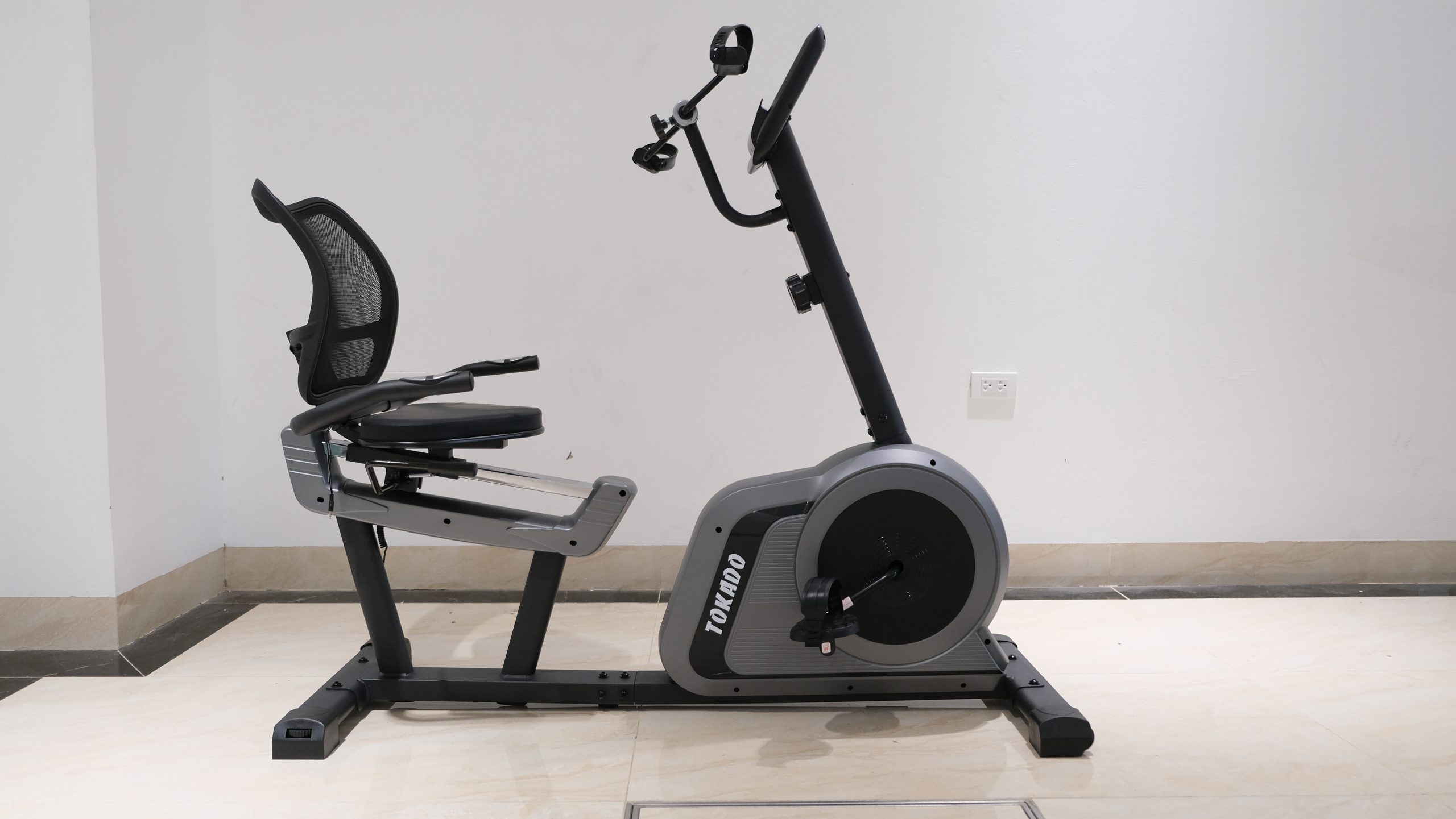 Xe đạp phục hồi chức năng TK8601R 9 Xe đạp phục hồi chức năng TK860