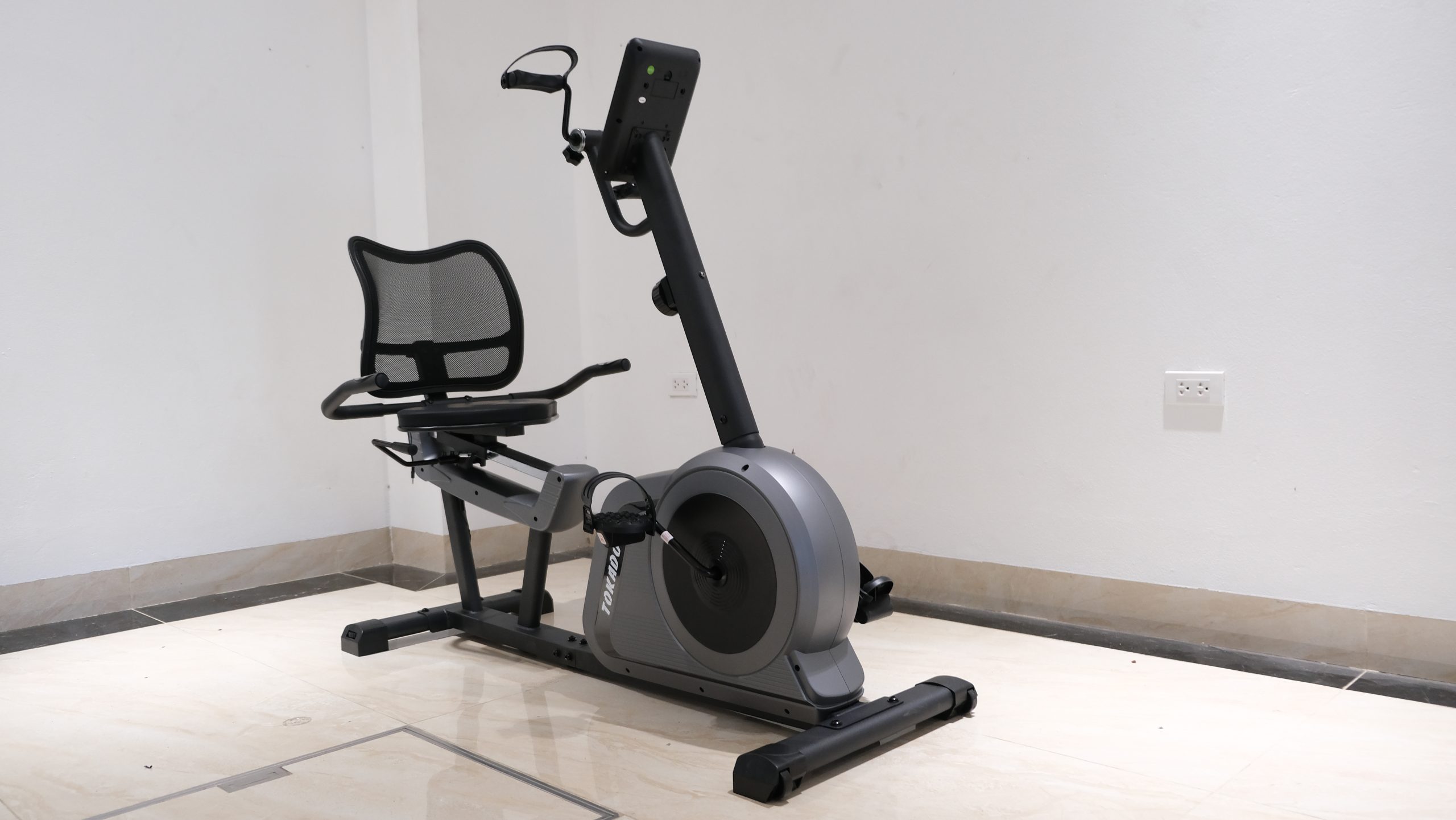 Xe đạp phục hồi chức năng TK8601R