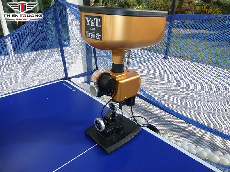 Máy bắn bóng bàn Y&T V-981 nhỏ gọn dễ sử dụng 