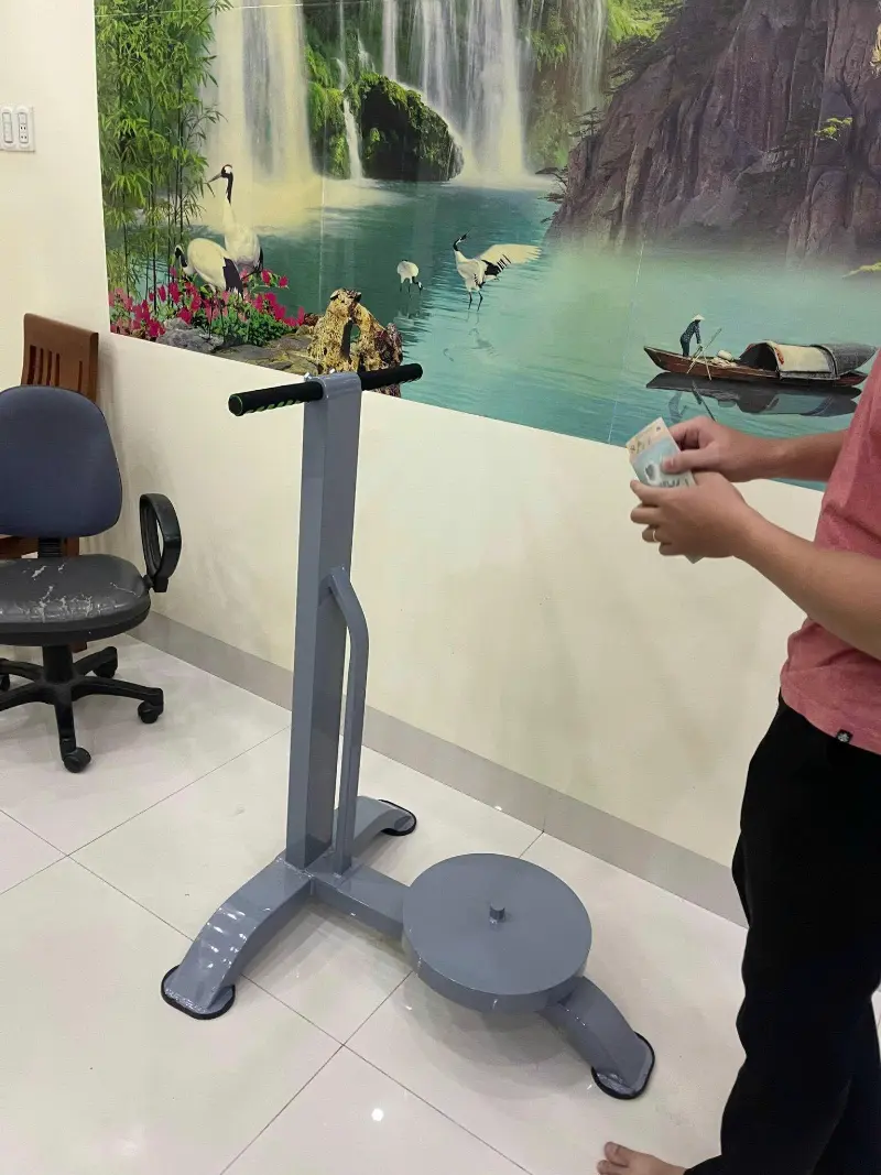 Thông tin xoay eo phòng tập