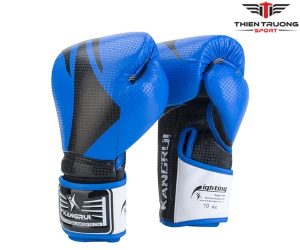 Tập đấm bao cát với găng tay boxing Kangrui KB337