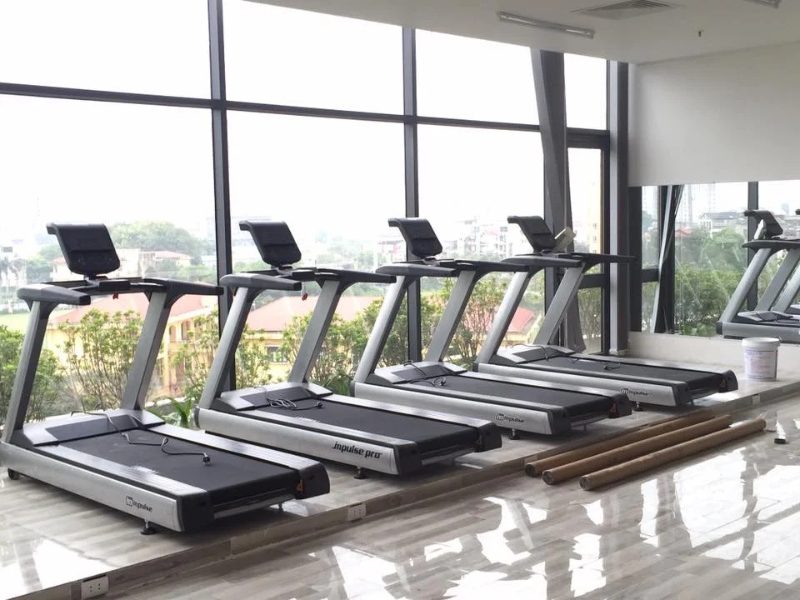 Máy chạy bộ điện Impulse RT500 8 máy chạy bộ điện Impulse RT500
