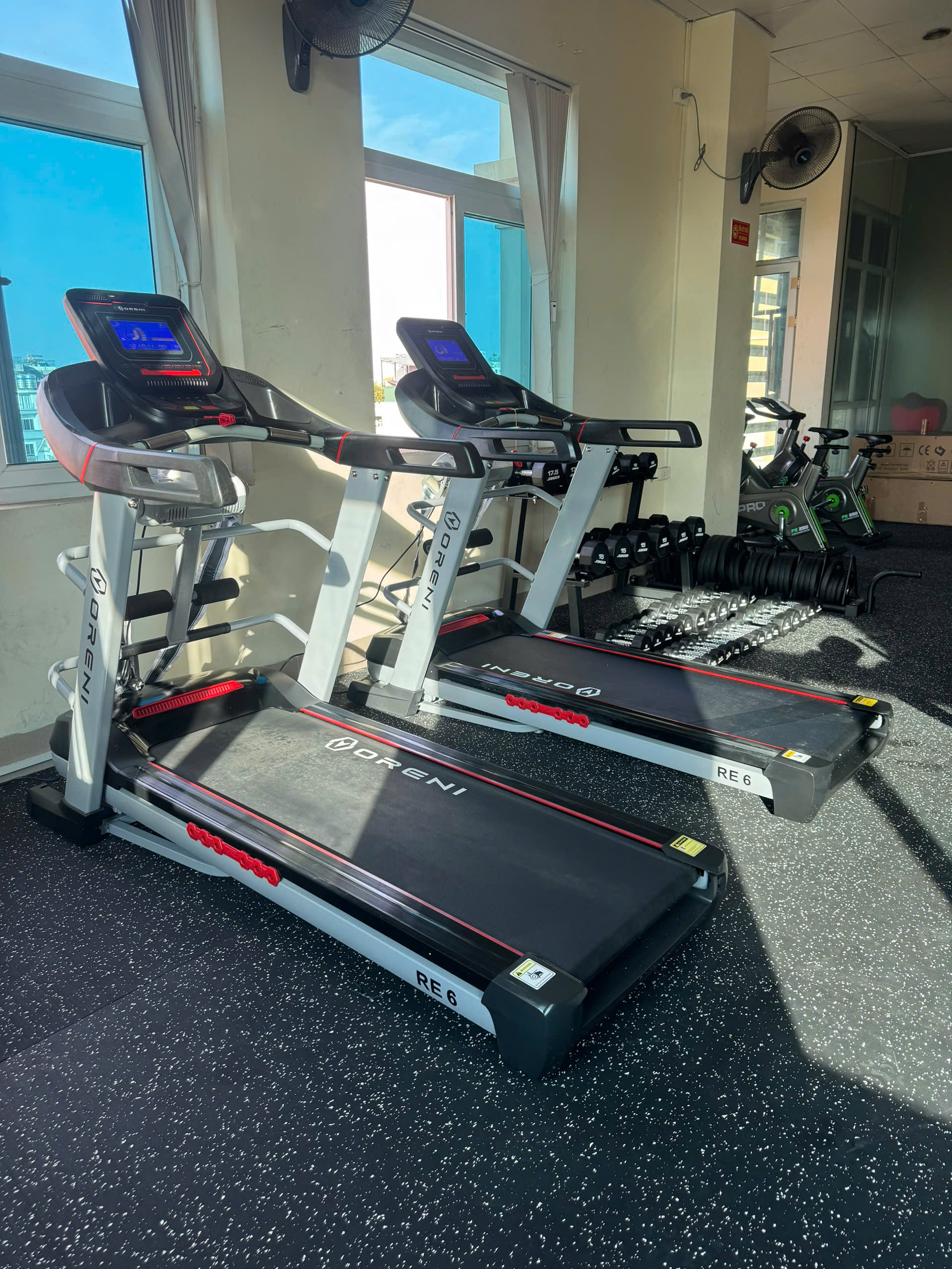 may chay bo re 6 Trung tam 586 Bo tu lenh 86 5