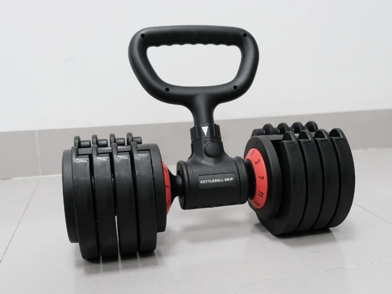 Tạ tay điều chỉnh tích hợp thêm dụng cụ tạ ấm