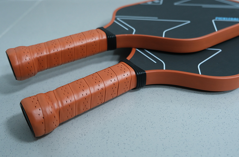 Vợt Pickleball T700 CARBON FIBRE 8 Tay cầm vợt Pickleball T700 CARBON FIBRE