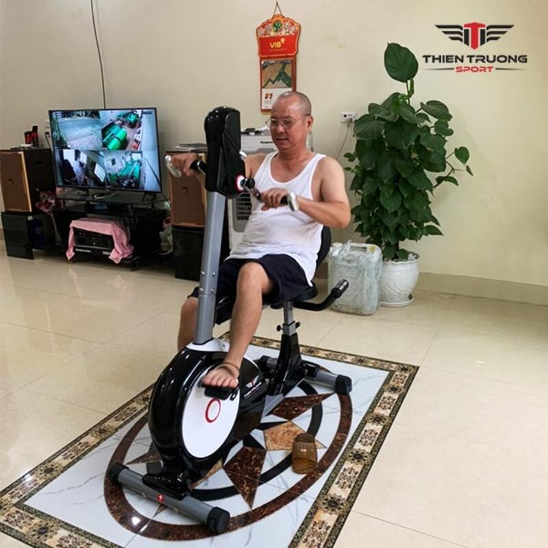 Ảnh thực tế lắp đặt xe đạp tập K8602R