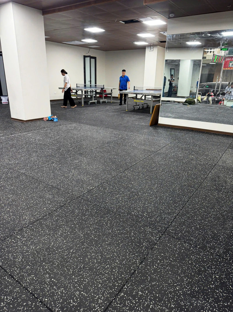 Gạch cao su mặt thảm EPDM