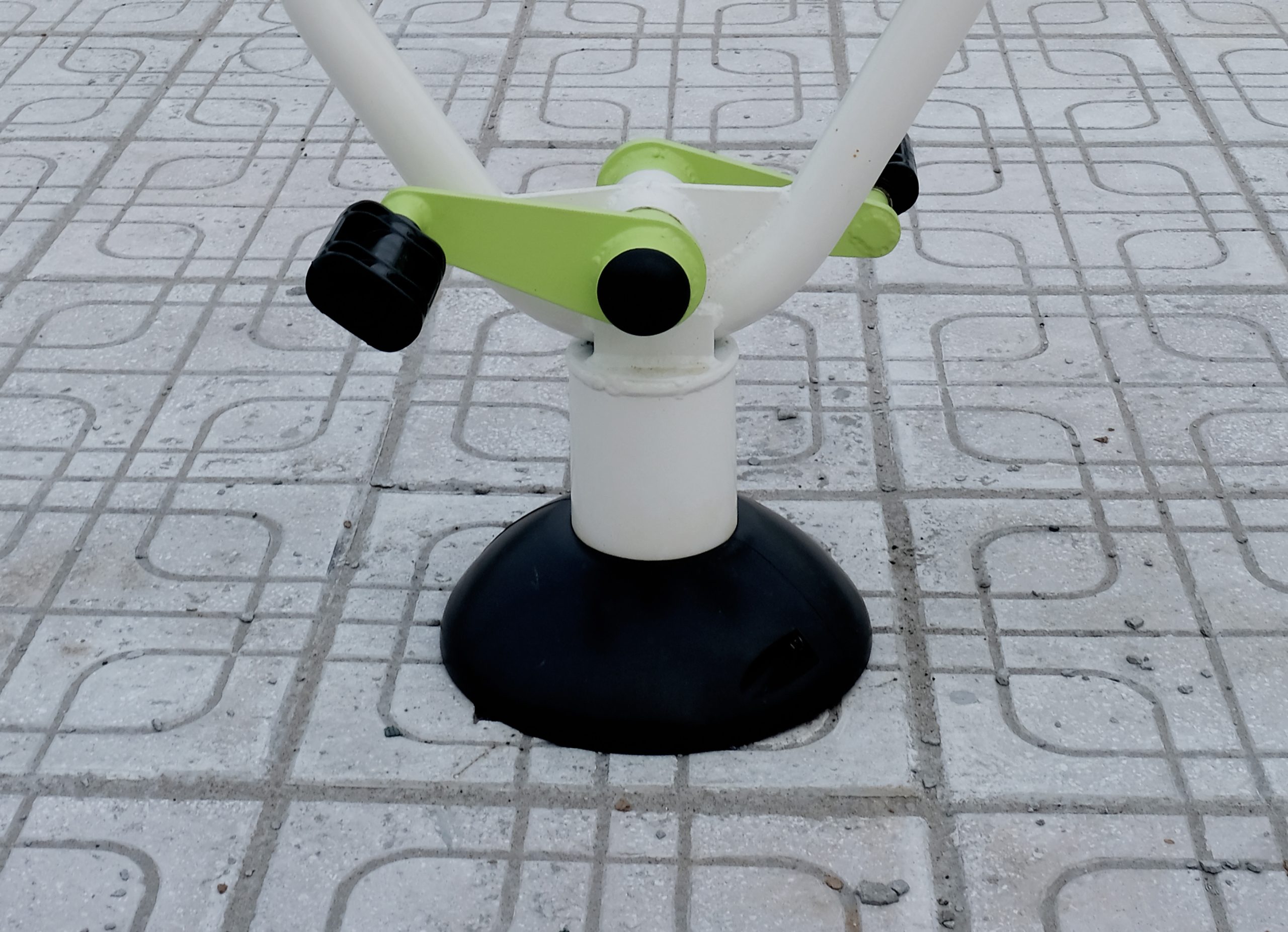 Thiết bị xe đạp tập ngoài trời TT011 6 Trụ xe đạp tập ngoài trời