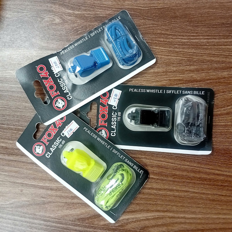 Còi trọng tài Fox 40