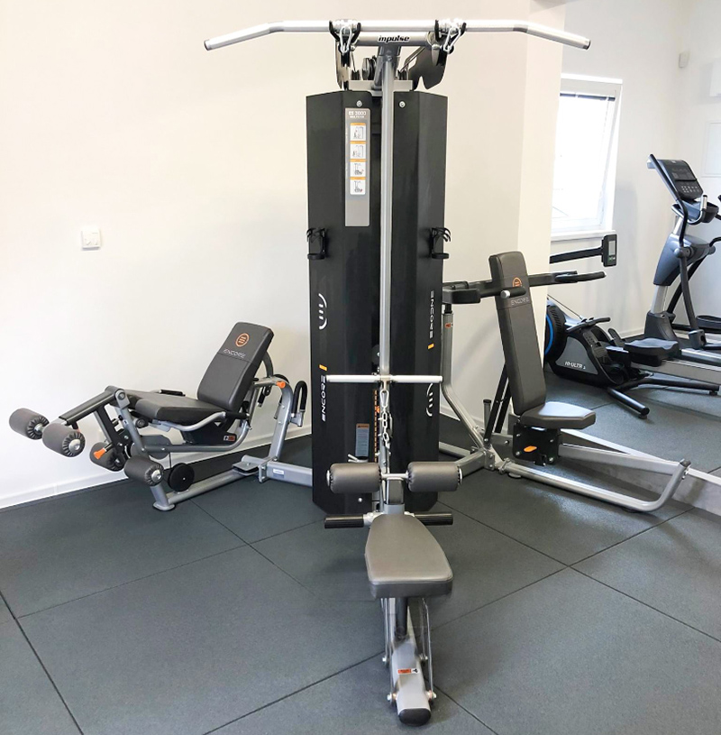Ảnh thực tế giàn tạ đa năng Impulse ES3000