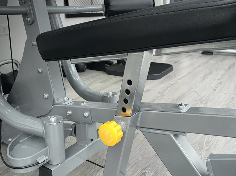 Chốt điều chỉnh độ cao của ghế ngồi tập