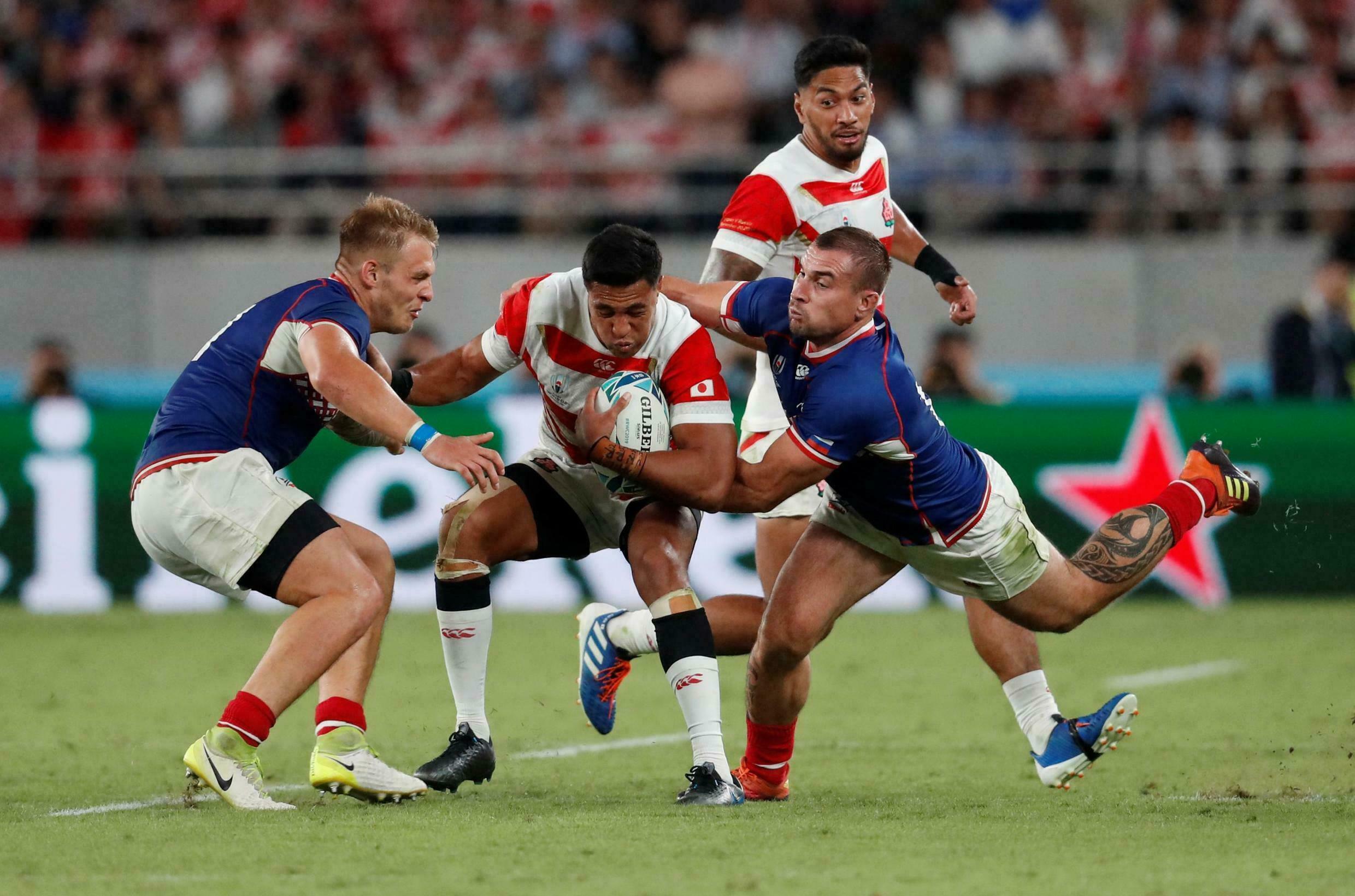 Luật chơi bóng bầu dục và dụng cụ thi đấu 4 bóng bầu dục rugby