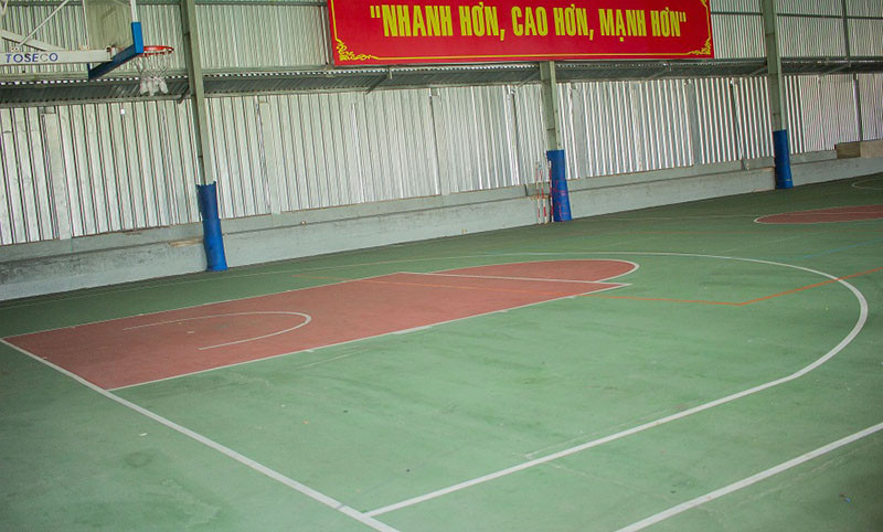 Tổng hợp 15+ địa chỉ thuê sân bóng rổ TPHCM chất lượng nhất 2 Sân bóng rổ Tao Đàn Quận 1