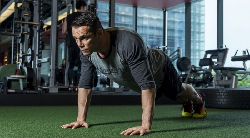 Hướng dẫn 10 bài tập thể dục toàn thân giảm mỡ hiệu quả 5 Bài tập Push up
