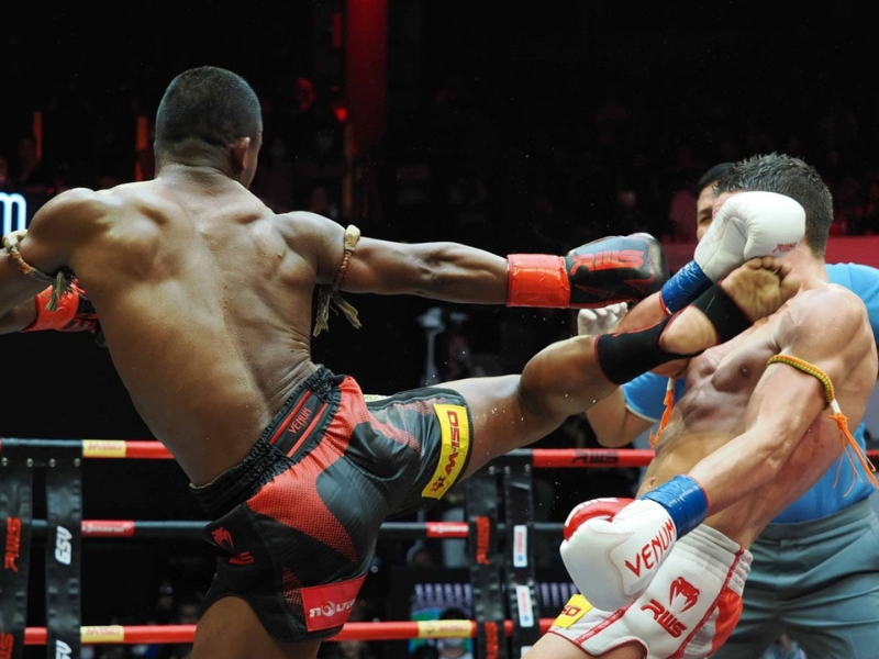 Jab - Cross - Hook - Low Kick - Cross