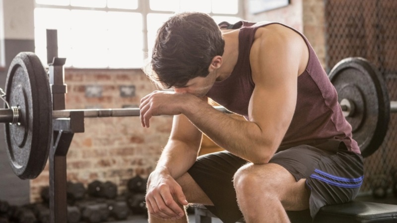 Đau cổ tay khi tập Gym