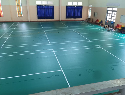 Sân cầu lông hoàn chỉnh