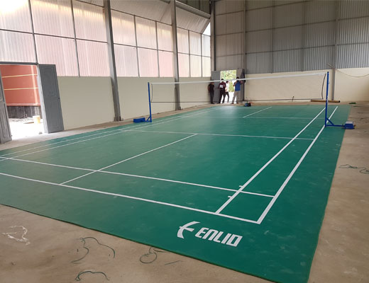 Thi công sân cầu lông