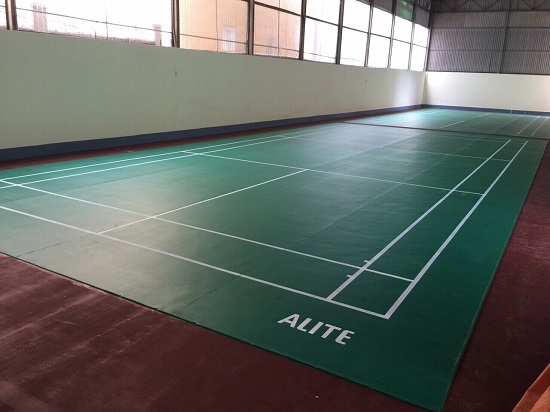 Thi công sân cầu lông