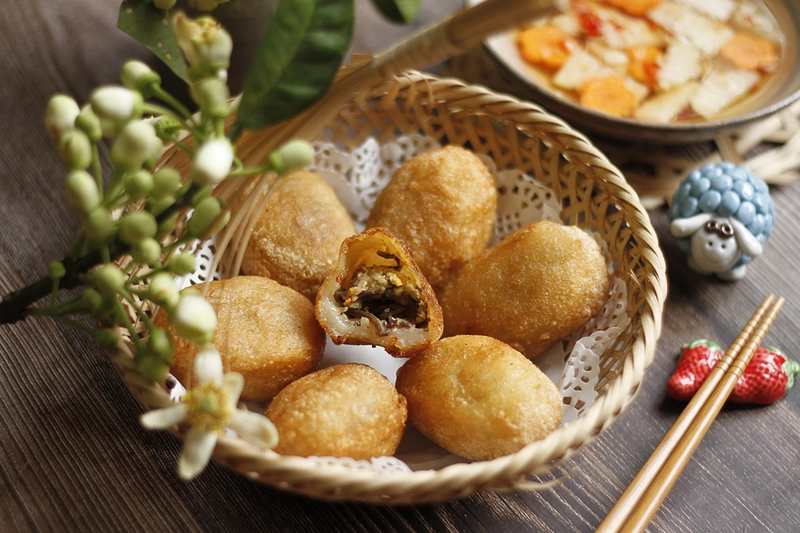 Bánh rán mặn cho vị giác đậm đà