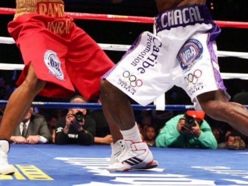giữ thăng bằng trong boxing