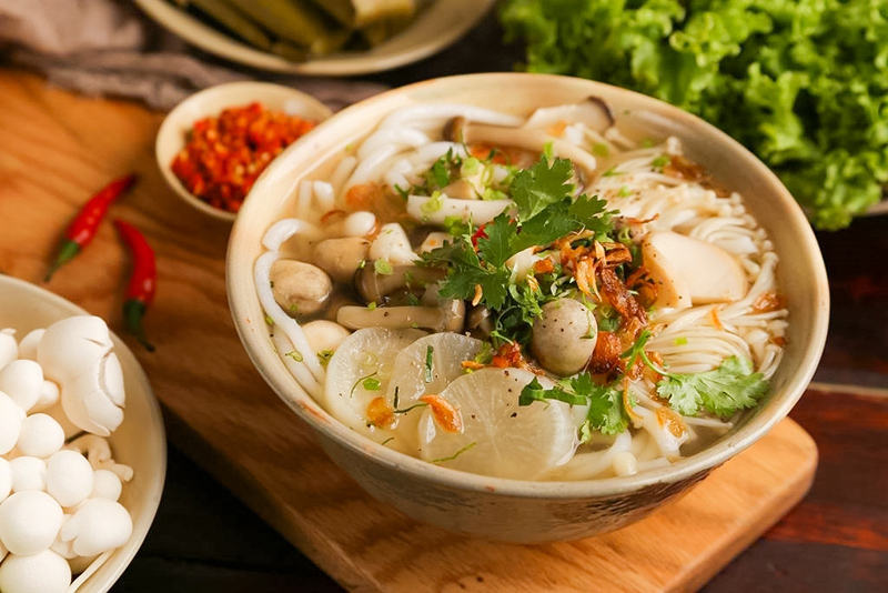 1 tô bánh canh bao nhiêu calo? Ăn bánh canh có mập không? 1 1 tô bánh canh bao nhiêu calo