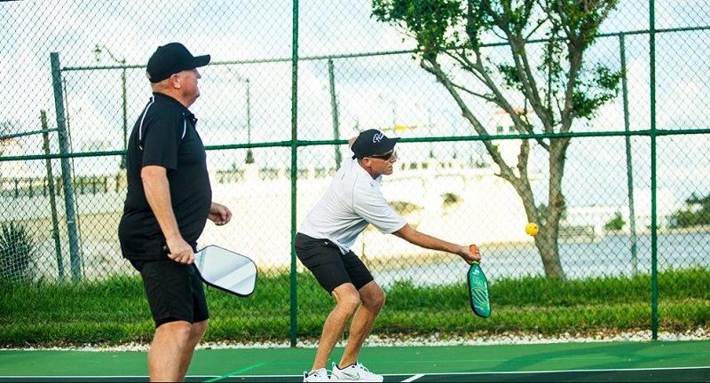 Hướng dẫn cách phòng thủ khi chơi pickleball hiệu quả nhất 9 cách phòng thủ khi chơi pickleball