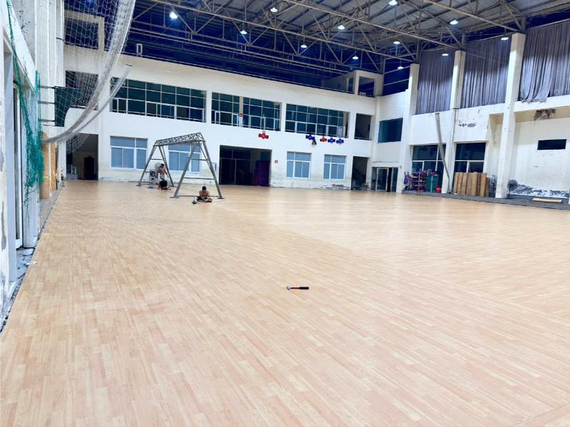 Đơn vị thi công thảm thể thao đa năng uy tín