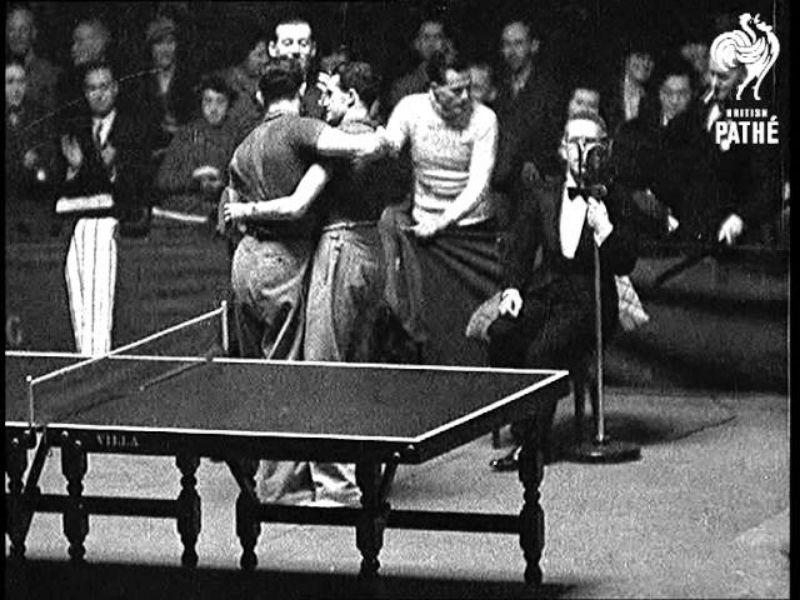 Liên đoàn Bóng bàn Quốc tế (ITTF) cũng chính thức ra đời năm 1926