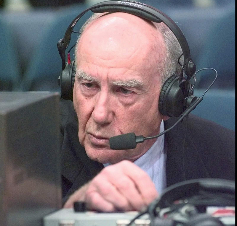 Top 8 huấn luyện viên bóng rổ nổi tiếng hàng đầu thế giới 5 Huấn luyện viên bóng rổ Jack Ramsay