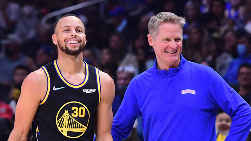 Top 8 huấn luyện viên bóng rổ nổi tiếng hàng đầu thế giới 3 Huấn luyện viên bóng rổ Steve Kerr