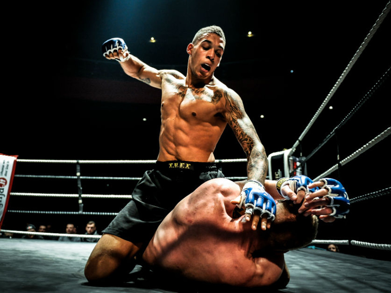 Những kỹ thuật cơ bản MMA cho người mới bắt đầu 2 kỹ thuật cơ bản MMA