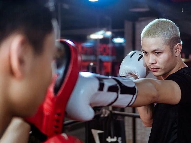 Kỹ thuật đấm thẳng trong boxing