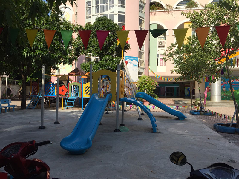 Lắp đặt thiết bị vận động cho 3 trường mầm non quận Cầu Giấy 4 lap dat thiet bi van dong tai cau giay 3