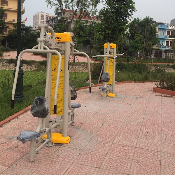 Lắp DCTT tại công viên Bắc Giang