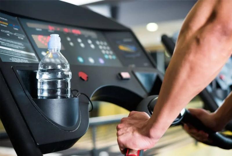 Tổng hợp 14 các lỗi máy chạy bộ thường gặp và cách khắc phục 7 Lỗi màn hình sáng trên máy chạy bộ