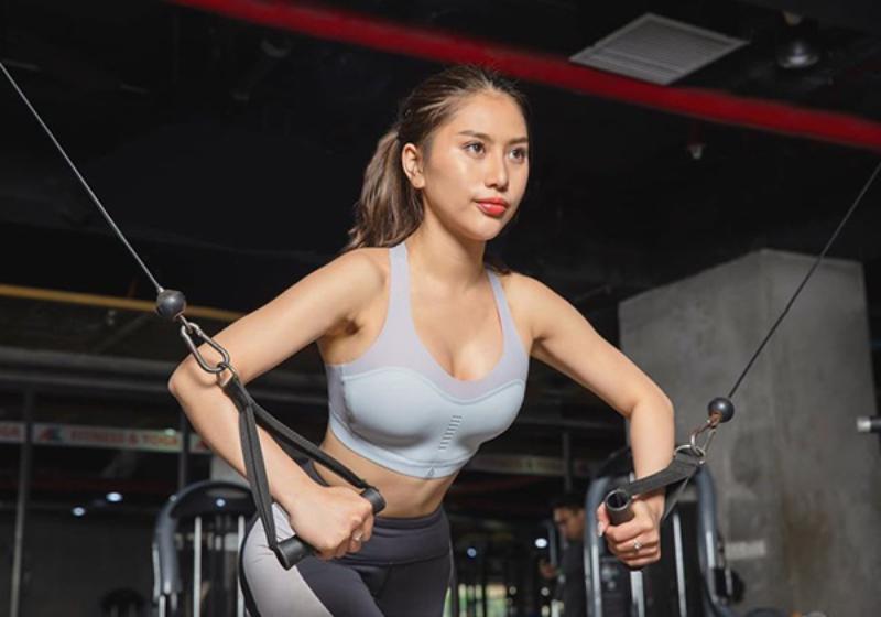 Top 10 nữ Gymer xinh đẹp, quyến rũ và nổi tiếng nhất Việt Nam 10 Nữ gymer Việt Nam Trang Lê (Tracy Lê)