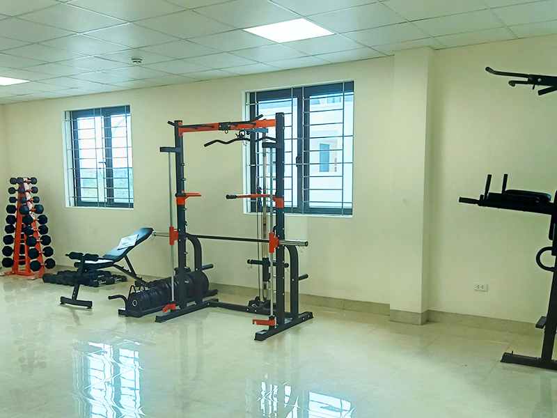Lắp đặt dụng cụ thể dục