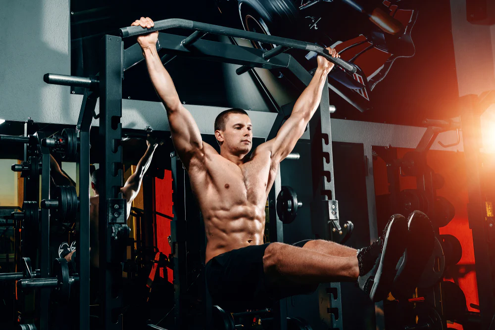Luôn giữ cho cơ bụng căng cứng trong suốt quá trình thực hiện bài tập Hanging Leg Raise