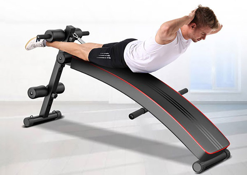 Ghế cong tập bụng là gì? Những thông tin nhất định phải biết 9 Ghế cong tập bụng