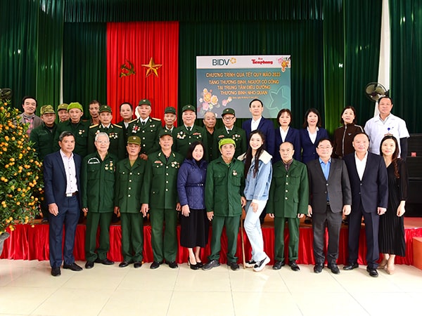 Thiên Trường Sport tặng quà Tết Quý Mão 2023