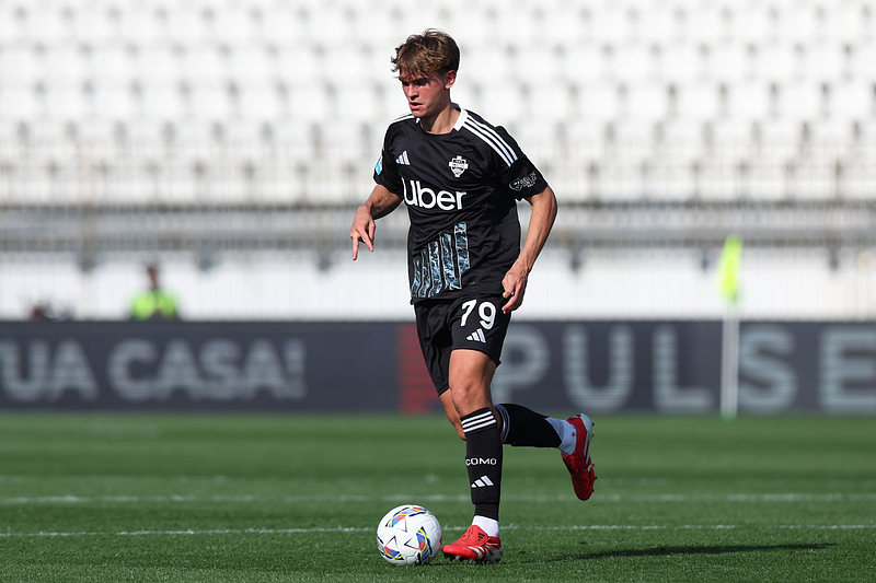 Phong cách chơi của Nico Paz 