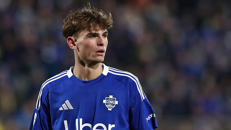 cầu thủ trẻ Nico Paz