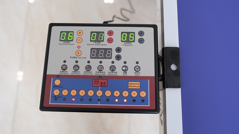 Máy bắn bóng bàn Y&T Xiaoru Niu No 3