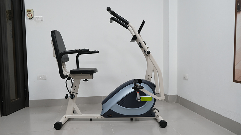 Top 8 xe đạp phục hồi chức năng cho người già hữu hiệu nhất 8 Xe đạp tập phục hồi chức năng BC81013